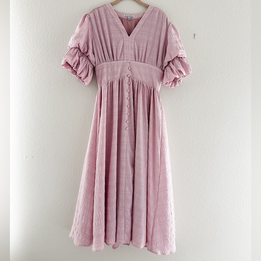 Beautiful Maxi dress with short sleeves
